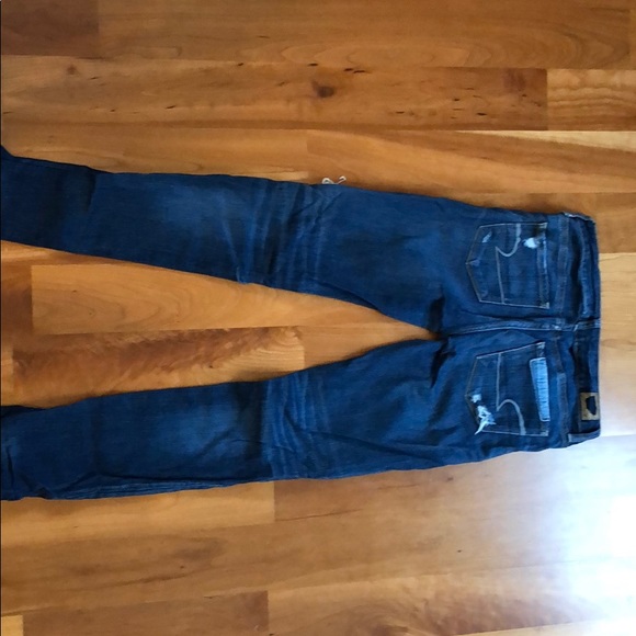 American Eagle Ripped Skinny Jeans - Picture 3 of 4
